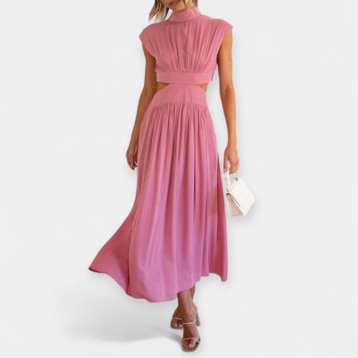 Elegantne vabaaja kleit mugavaks kandmiseks.