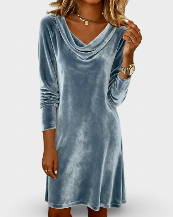 Ema - Lõdvalt Istuv Sametkleit