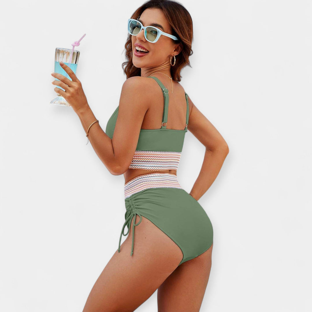 Kõrge vöökohaga bikiinid tugeva toe ja mugavuse jaoks