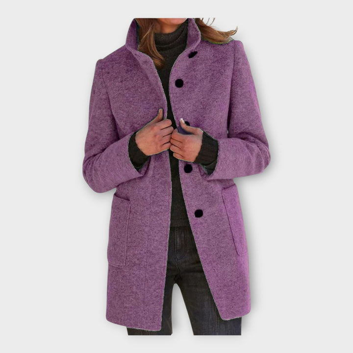 Elegantne mantel ajatu disainiga