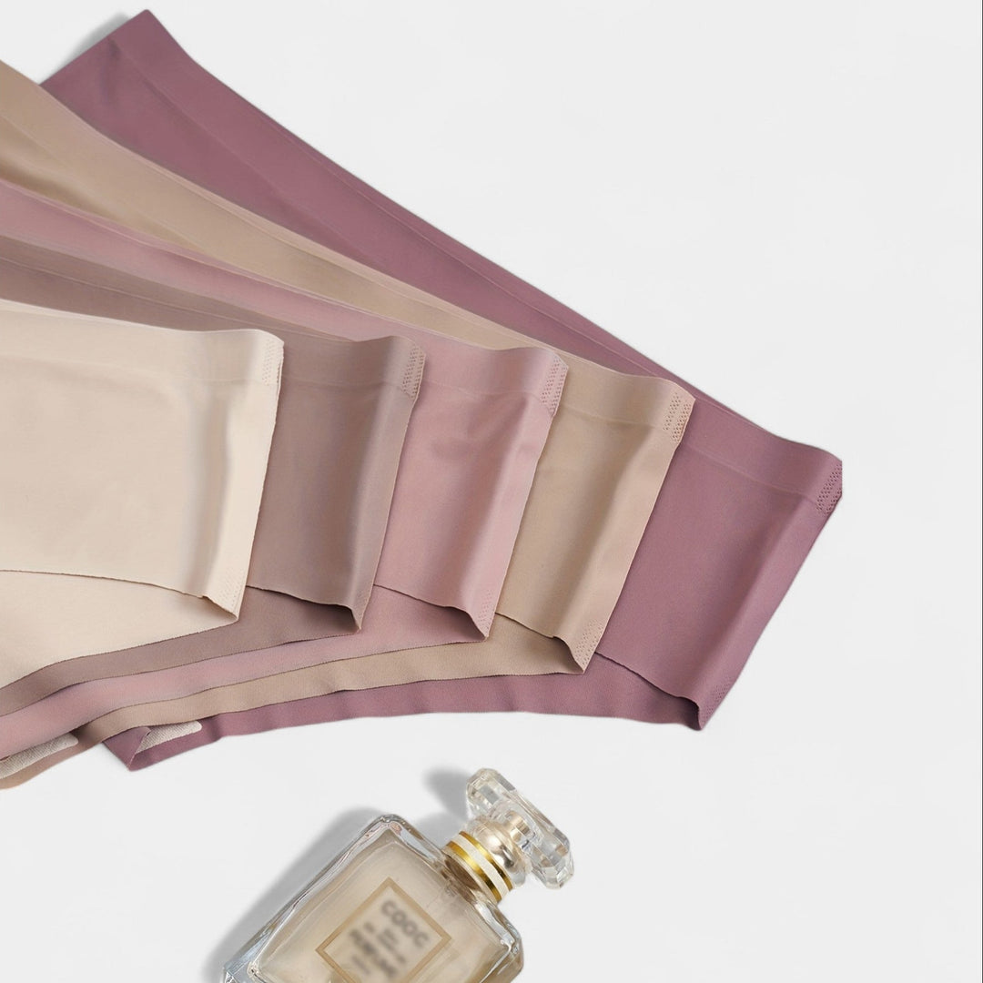 5 keskmise suurusega toestusaluspükste komplekt mugavuseks.