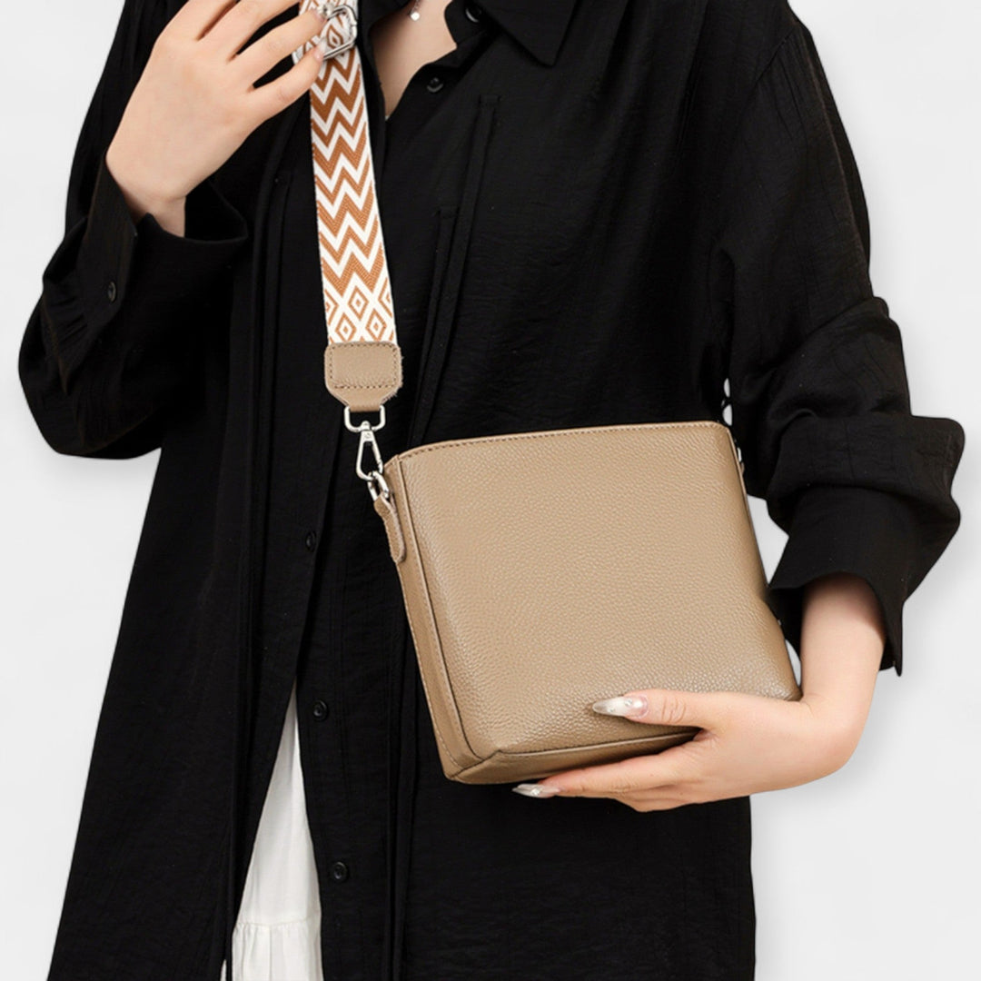 Stylish õlakott õlarihmaga mugavaks kandmiseks