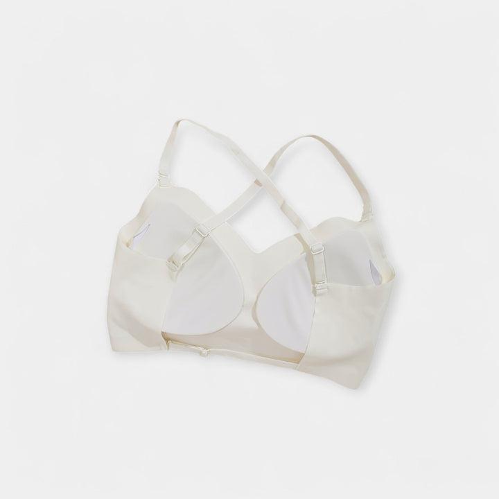 Juhtmevaba avatud seljaga rinnahoidja mugavuseks.