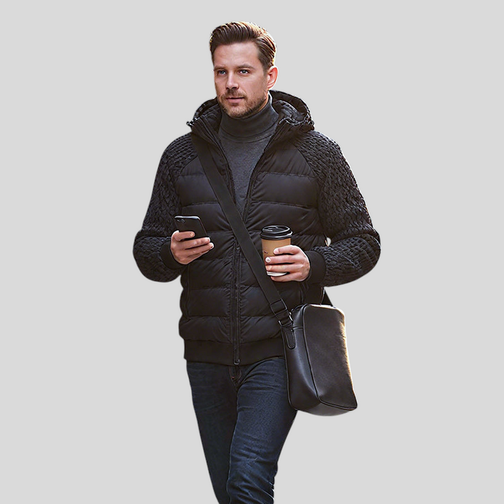 Kalen isolatsiooniga meeste kapuutsiga jakk.