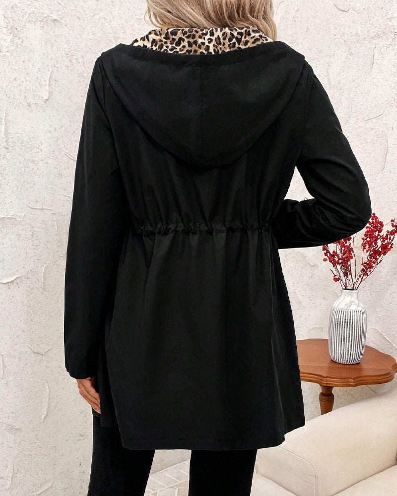 Maris - Pööratav Kapuutsiga Mantel Leopardimustriga