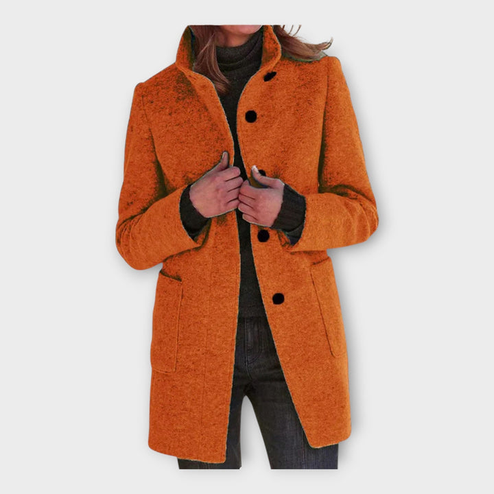 Elegantne mantel ajatu disainiga