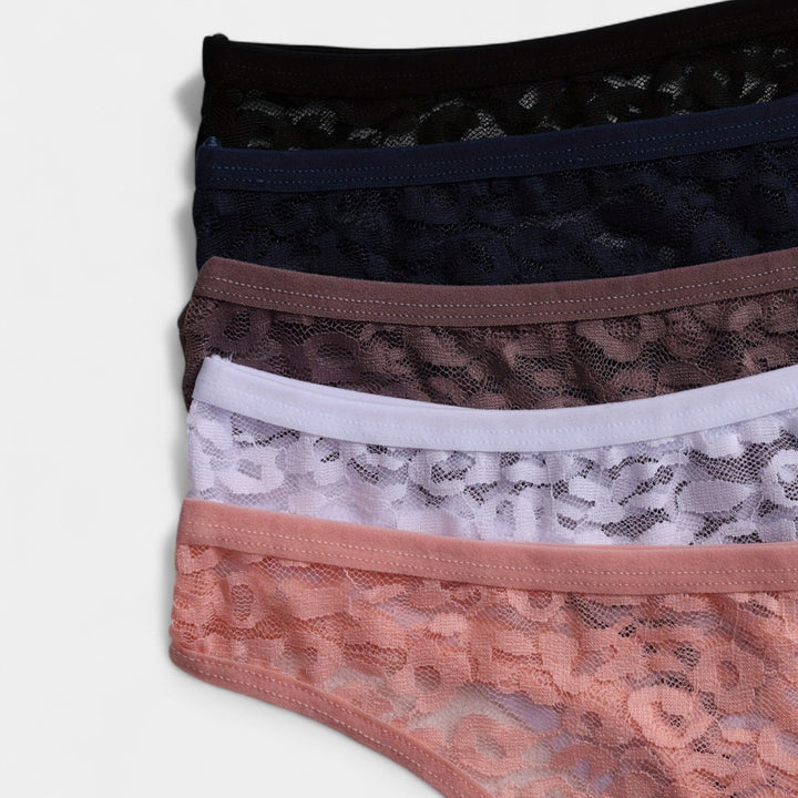 Seksikate stringide komplekt - mugav ja atraktiivne valik.