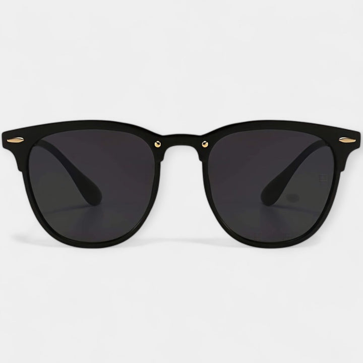 Ümarad päikeseprillid mugavaks ja stiilseks kaitseks.