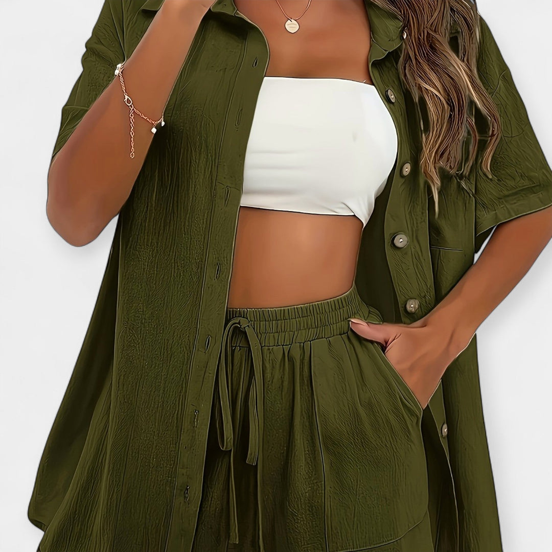 Särgi ja lühikeste pükste mugav komplekt