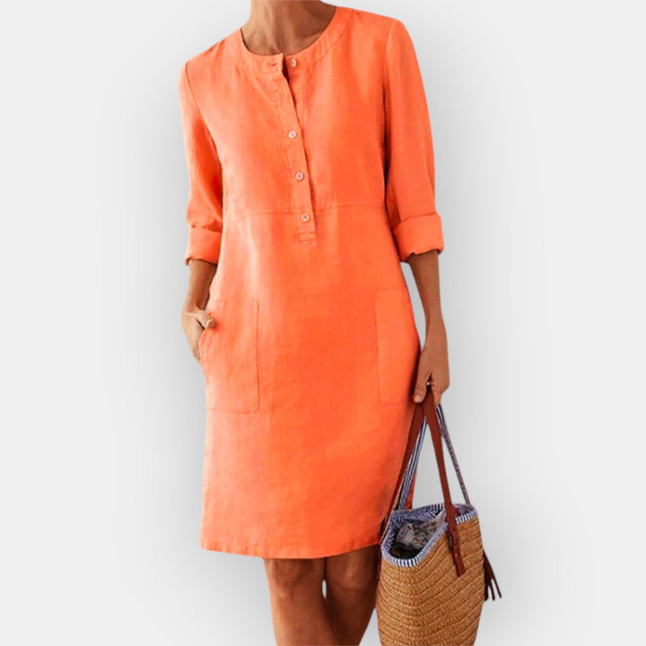 Elegantne puuvillane midi kleit mugavuseks ja stiiliks.