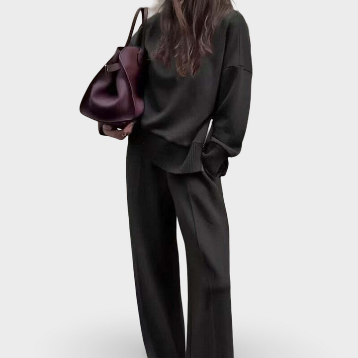 Kaja | ELEGANTNE KAHEOSALINE KOMPLEKT