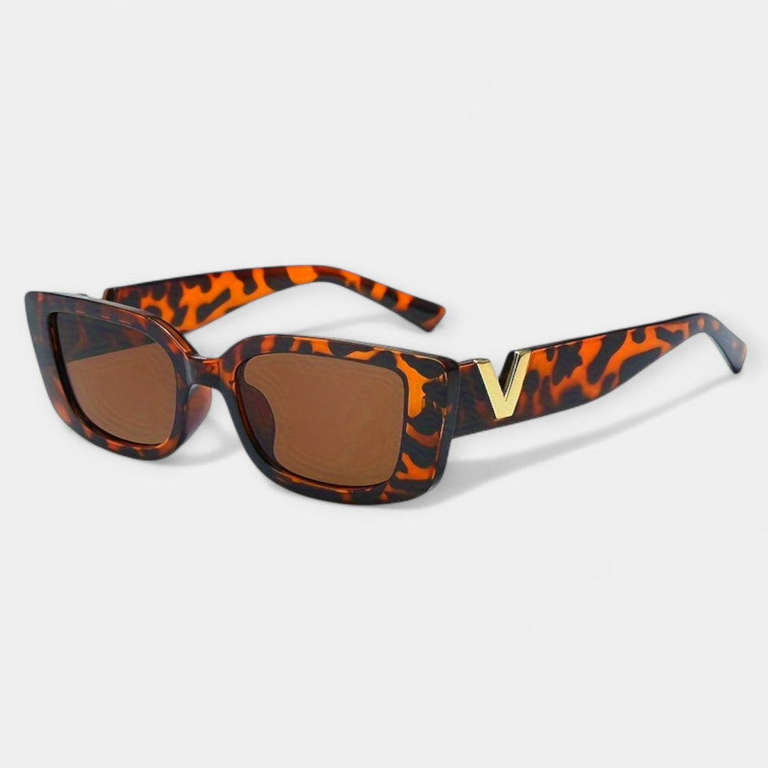 Vintage kandilised prillid stiilseks välimuseks