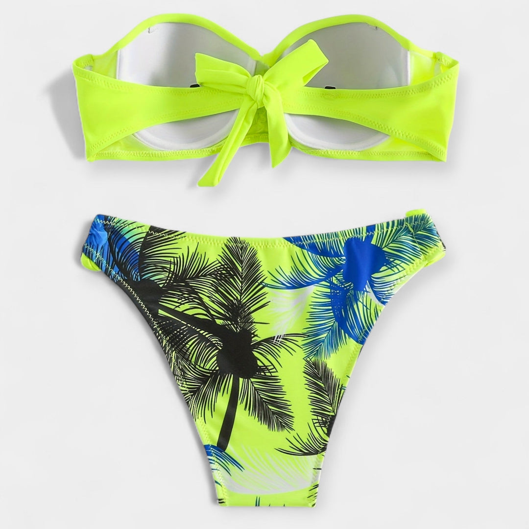 Seksikad avatud seljaga bikiinid naistele.