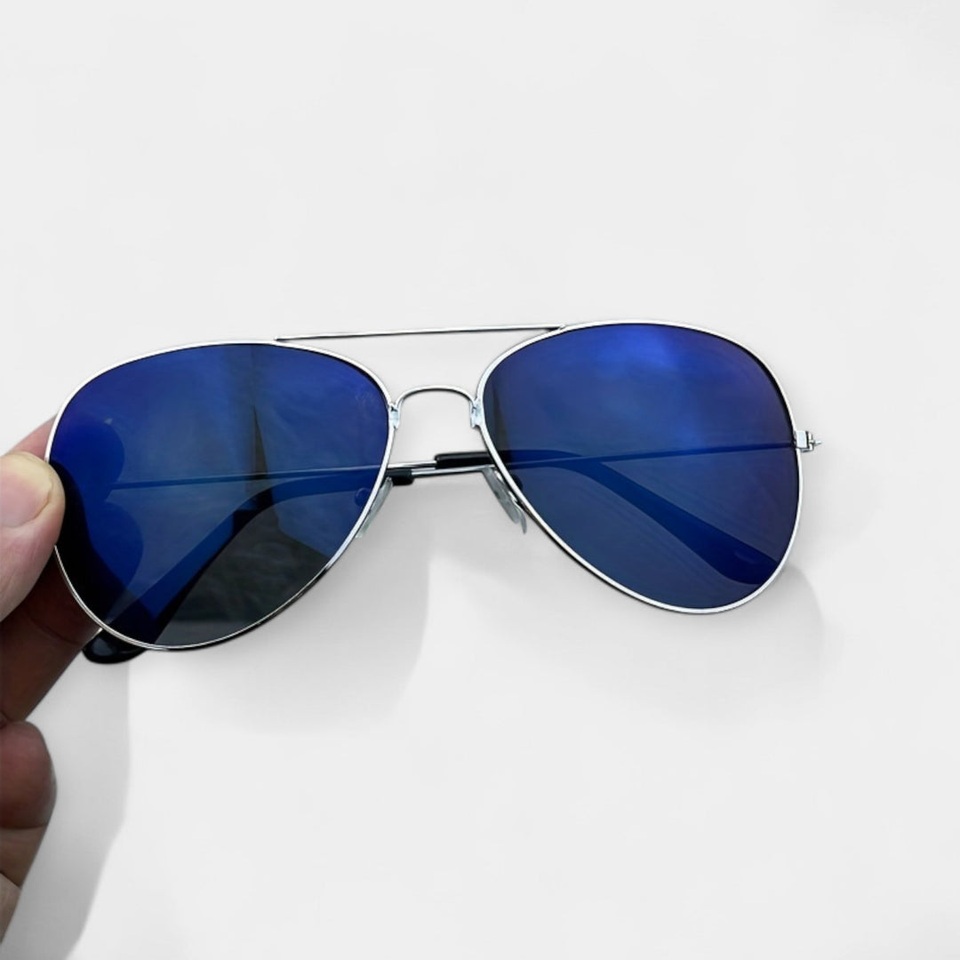 Retro peegelprillid – stiilne kaitse päikese eest.