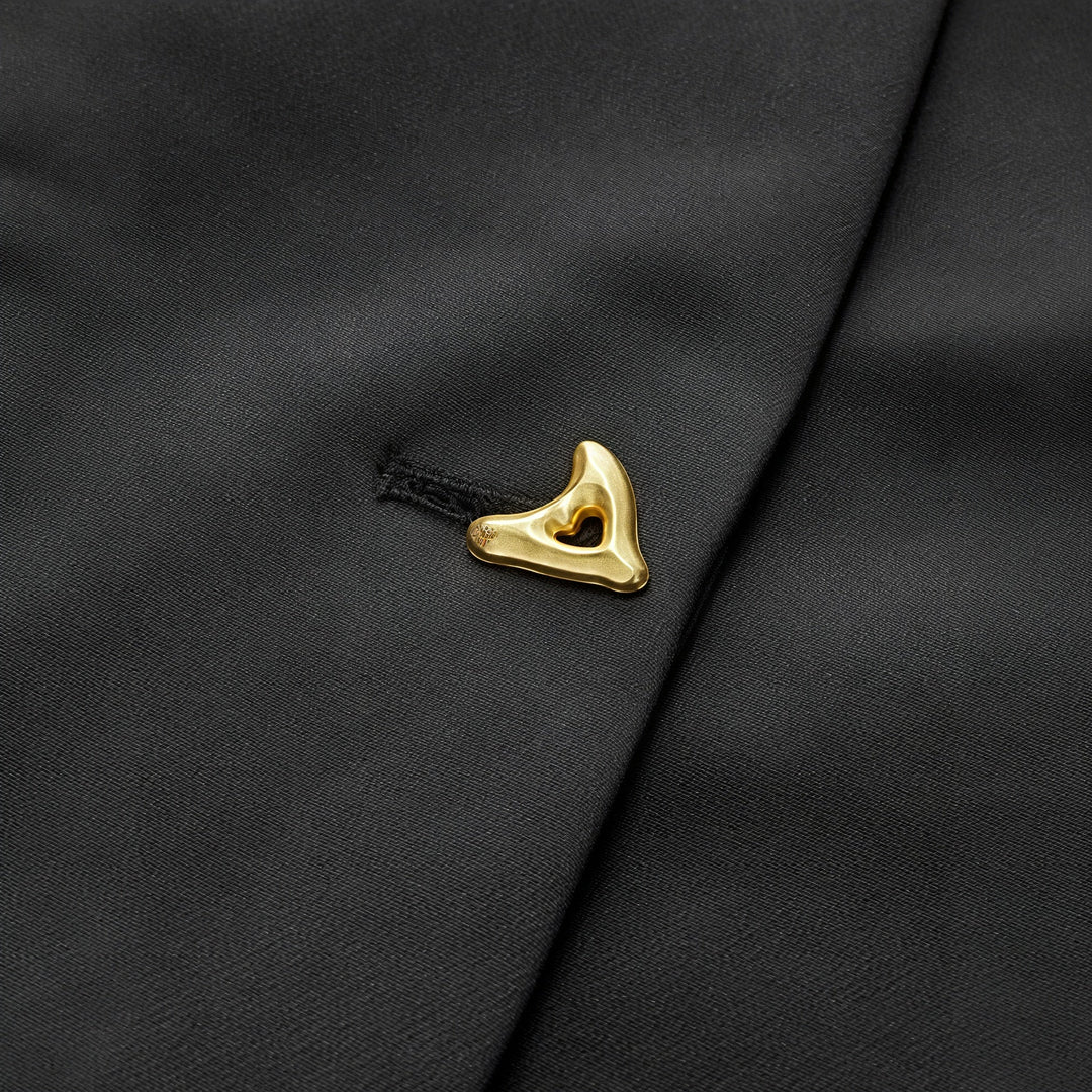 Elegantne minimalistliku disainiga top