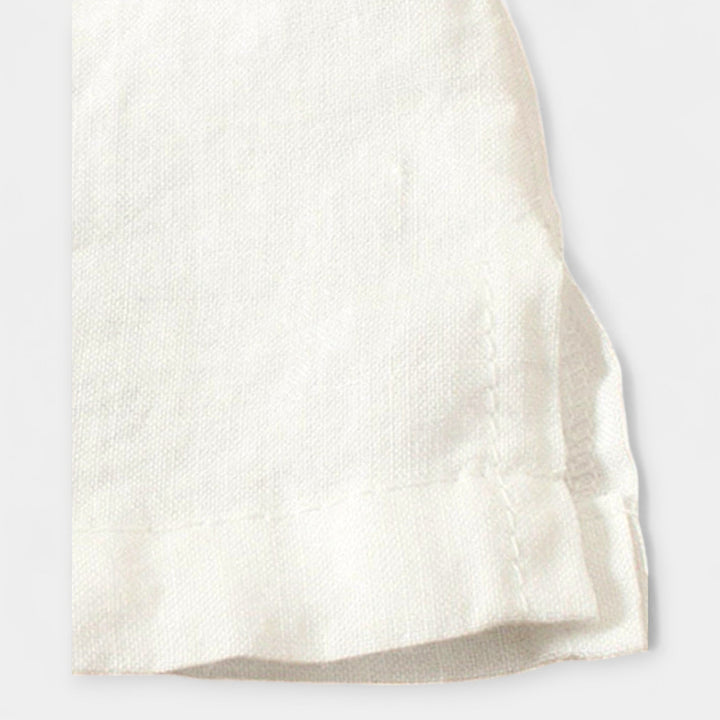 Nööpidega lühikeste varrukatega stiilne pluus