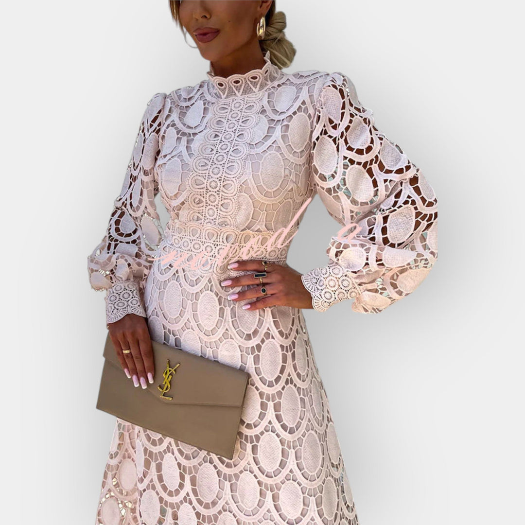 Romantiline pitskleit elegantseks õhtuks.