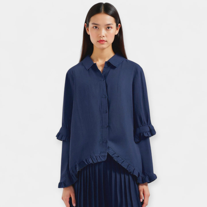 Elegantne suvine särk mugavuseks ja stiiliks.