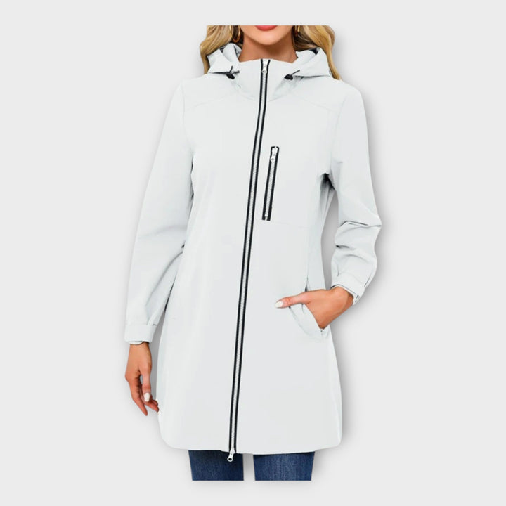 Pikk veekindel kapuutsiga jope mugavuseks.