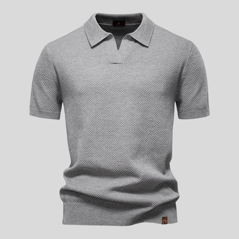 Ulrich struktureeritud polo särk mugavuseks ja stiiliks.