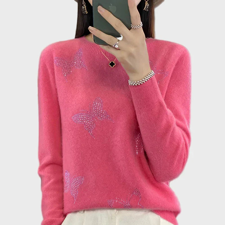 Kootud kilpkonn liblikamustriga soe ja stiilne.