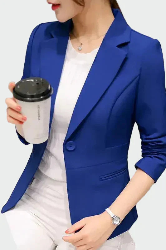 Ideaalse vormiga jakk mugavuseks ja stiiliks.