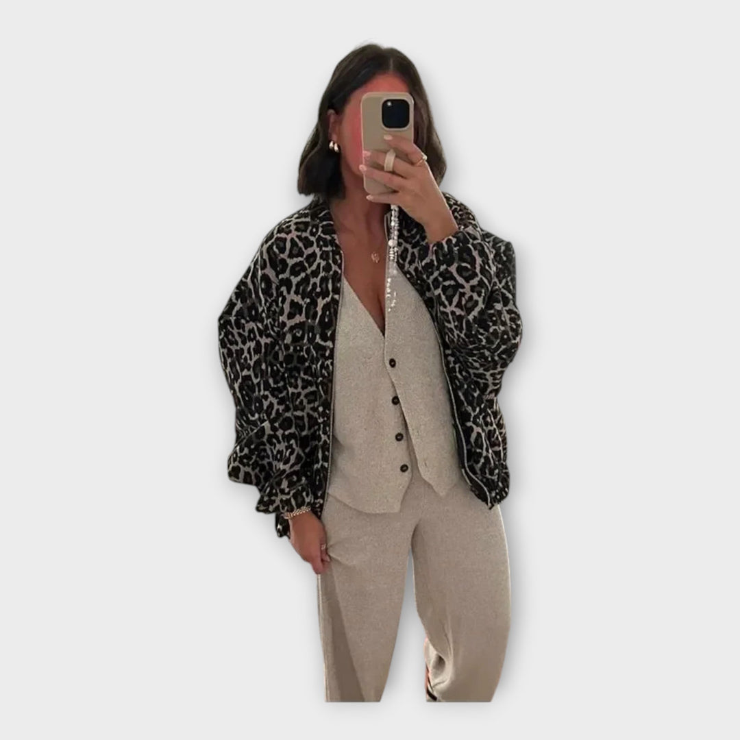 Elegantne musterne jakk - stiilne ja silmapaistev valik.