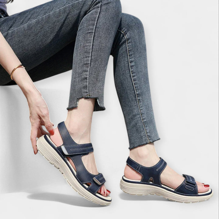 Flexso ortopeedilised sandaalid mugavuse ja toe jaoks.