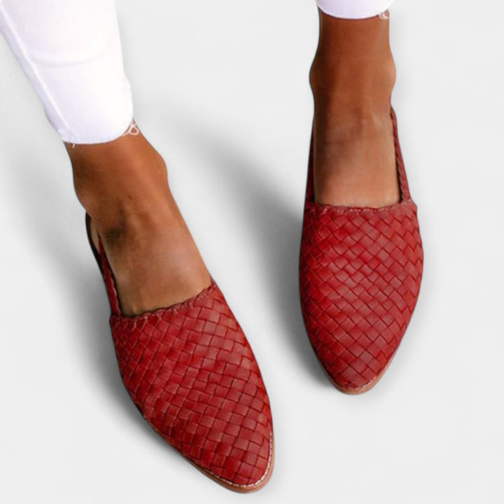 Elegantne suvesandaal mugavuse ja stiili jaoks.