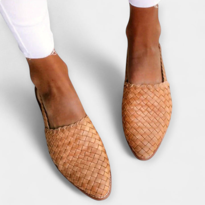 Elegantne suvesandaal mugavuse ja stiili jaoks.