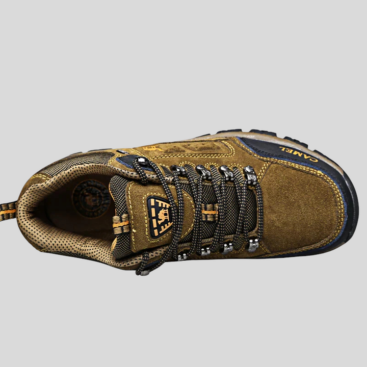 Camel innovatiivsed matkajalatsid mugavuseks ja toetuseks.