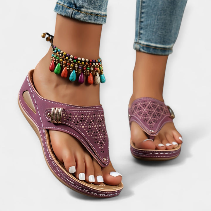 Hingavad vabaajajalatsid mugavaks igapäevaseks kandmiseks.