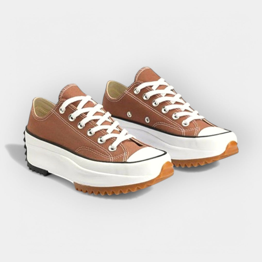 Moodsad tossud mugavate paksude taldadega