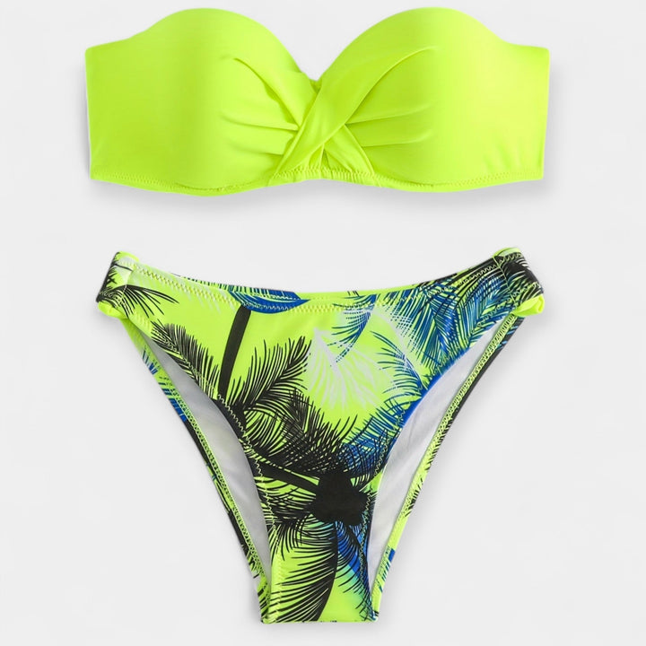 Seksikad avatud seljaga bikiinid naistele.