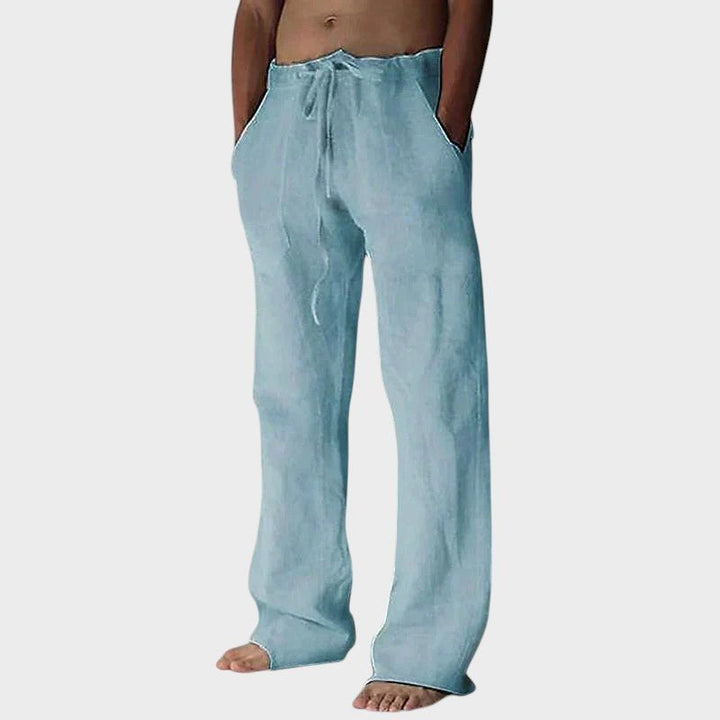 Brian lõdvad püksid mugavuse ja stiili jaoks.