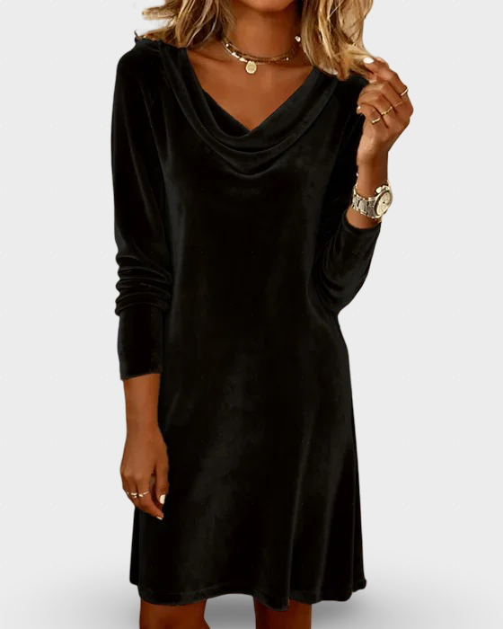 Ema - Lõdvalt Istuv Sametkleit