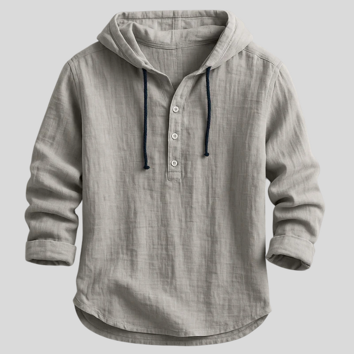 Samuel luksuslik kapuutsiga särk mugavuseks.