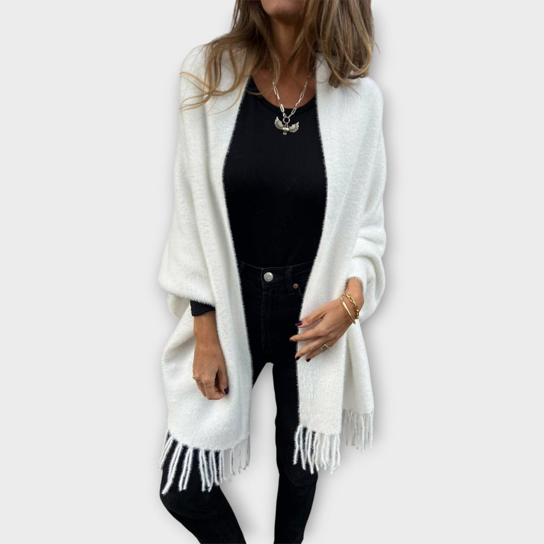 Kootud narmastega wrap – stiilne ja mugav katteese.