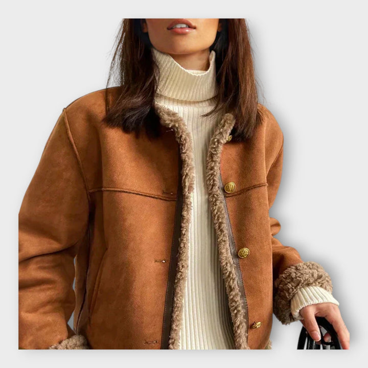 Elegantne nahktagi soojaga ja ajatu stiiliga