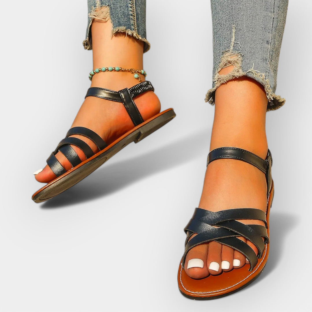 Käsitsi valmistatud rihmadega sandaalid mugavuseks.