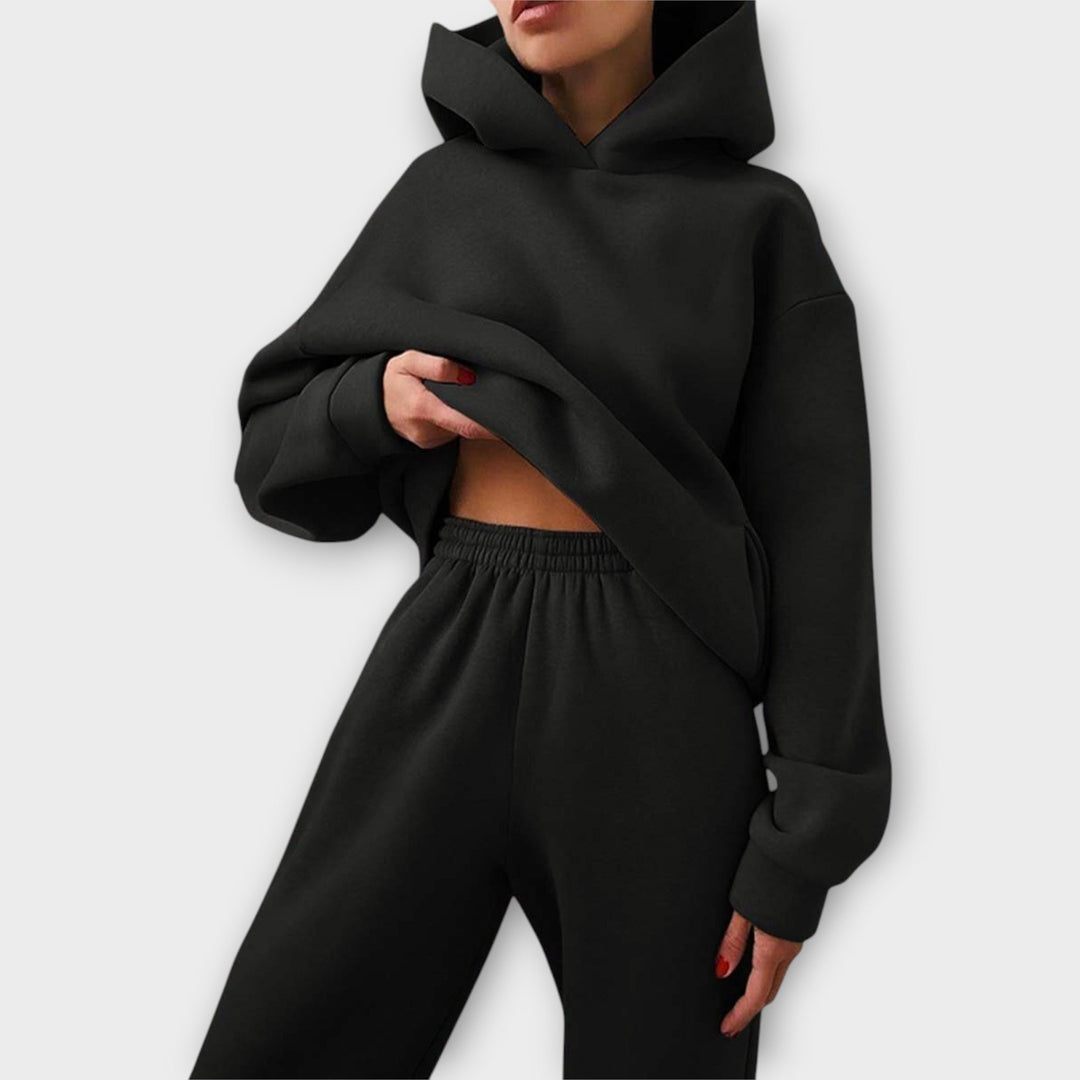 Kapuutsiga komplekt mugavuse ja stiili jaoks