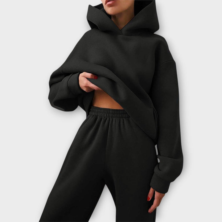 Kapuutsiga komplekt mugavuse ja stiili jaoks