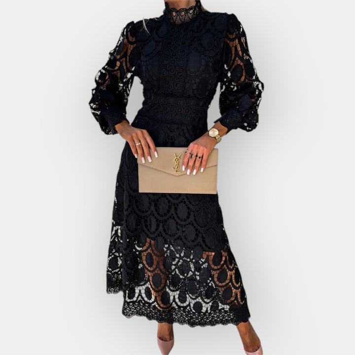 Romantiline pitskleit elegantseks õhtuks.