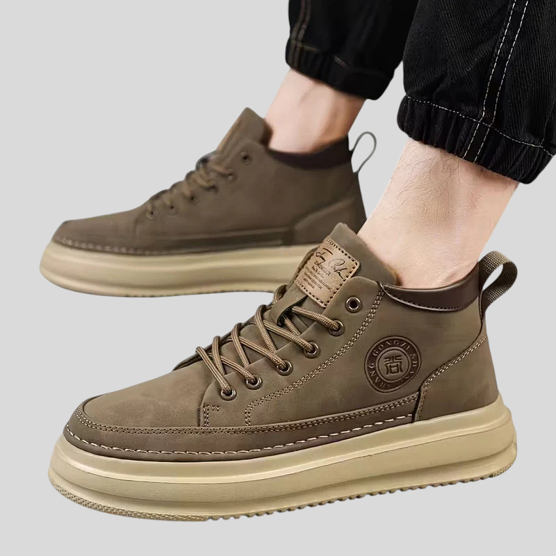 Elio ortopeedilised nahast kingad – mugavus ja tugi.