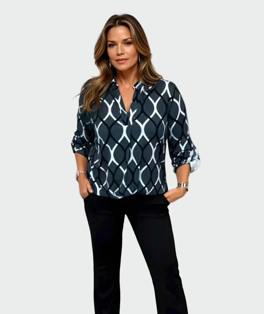 Elegantne vabaaja pluus pikkade varrukatega.