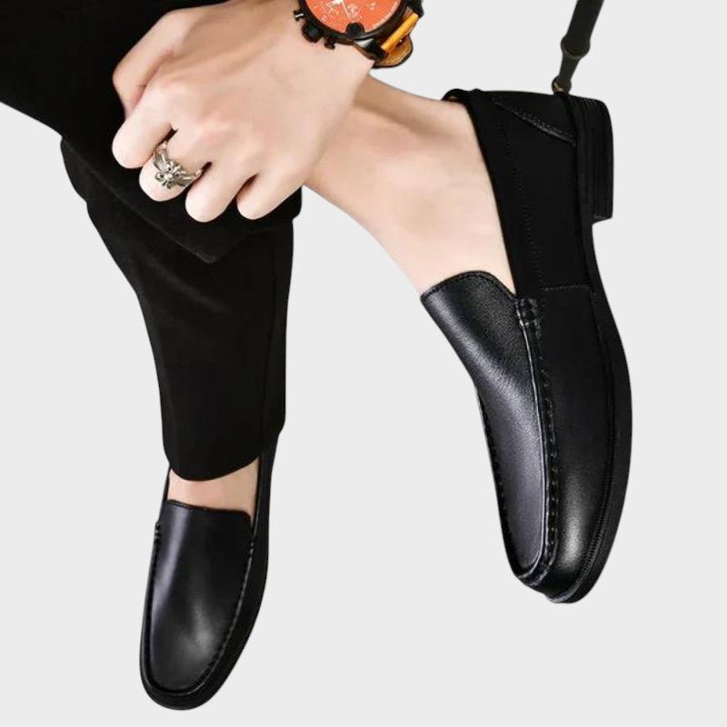 Jeppe stiilsed nahast mokasiinid mugavuseks ja elegantsiks.