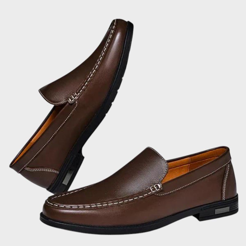 Jeppe stiilsed nahast mokasiinid mugavuseks ja elegantsiks.