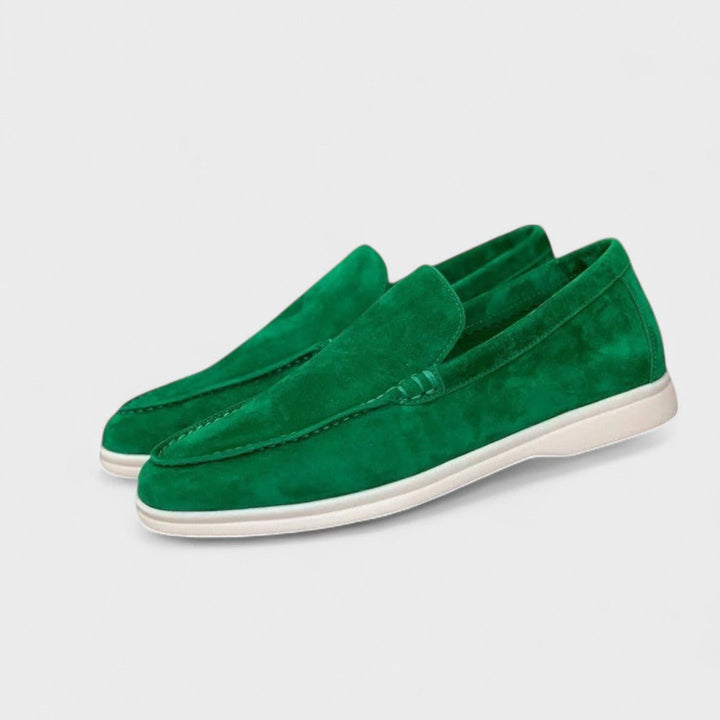 Johan käsitöö mokasiinid mugavuseks ja stiiliks.