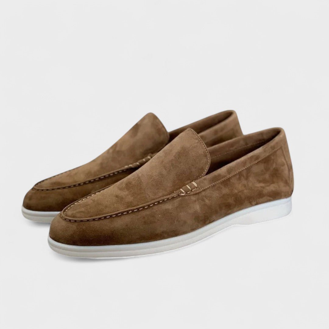 Johan käsitöö mokasiinid mugavuseks ja stiiliks.