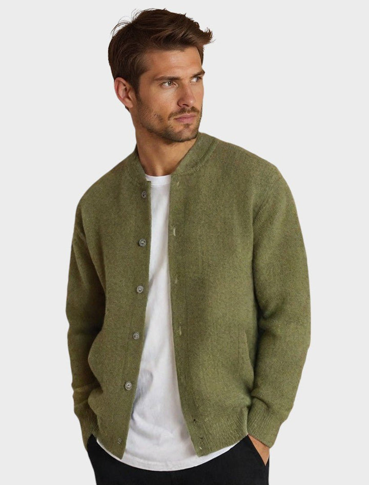 Magnus elegantne vest - stiilne ja mugav valik.